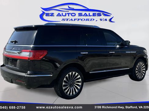 Used 2019 Lincoln Navigator Reserve image 5
