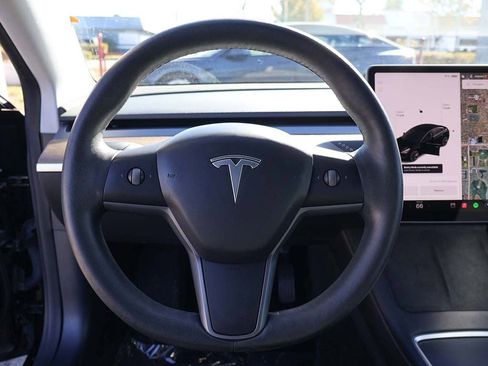 Used 2021 Tesla Model 3 Long Range image 42