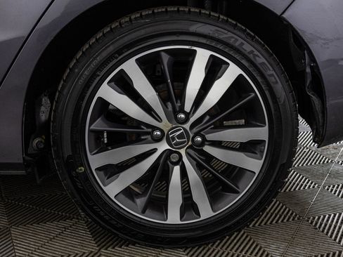 Used 2017 Honda Fit EX image 49