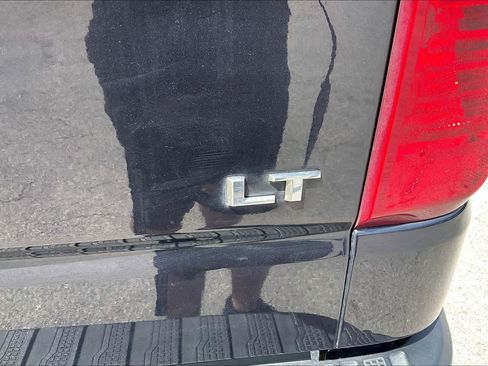 Used 2023 Chevrolet Silverado 1500 LT image 10