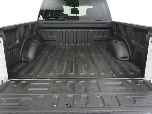 Used 2019 Ford F150 Platinum image 9