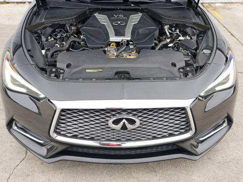 Used 2017 INFINITI Q60 3.0t Sport image 7