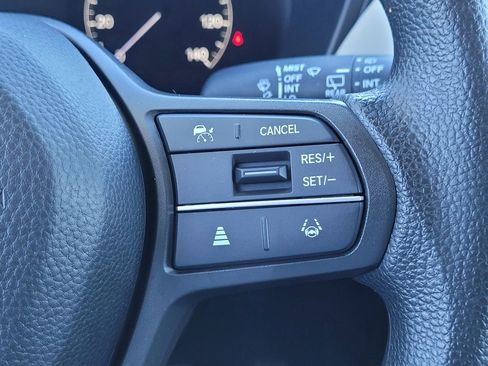 Used 2024 Honda HR-V LX image 19