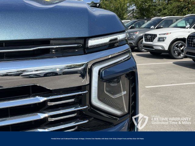 Used 2025 Chevrolet Tahoe Premier AWD/4WD image 10