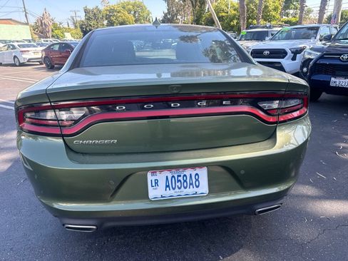 Used 2023 Dodge Charger SXT RWD image 5