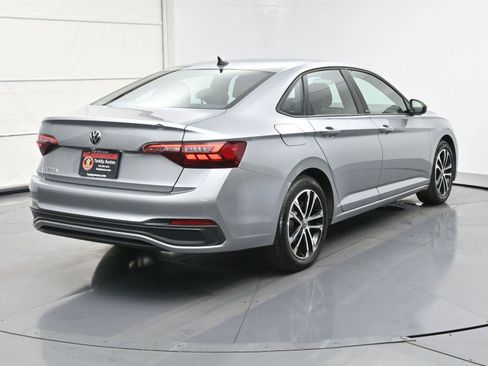 Used 2024 Volkswagen Jetta Sport image 24