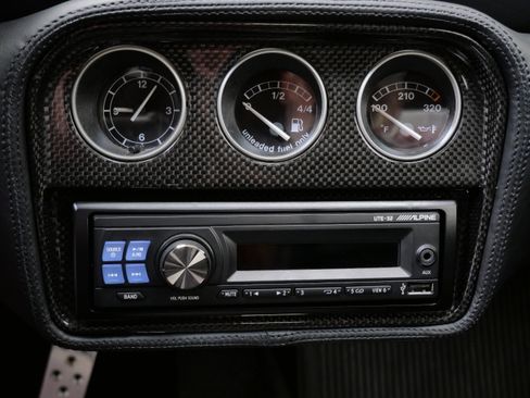 Used 1999 Ferrari F355 Spider image 25