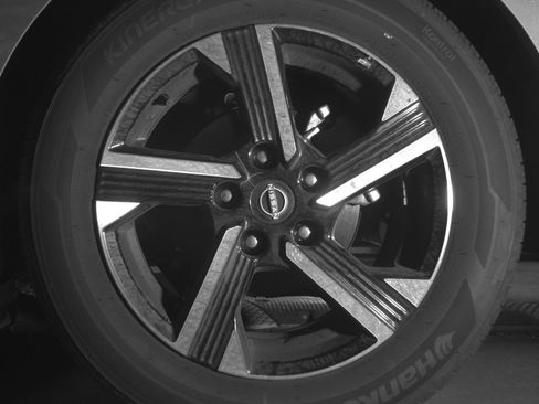 Used 2025 Nissan Sentra SV image 14