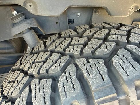 Used 2020 Toyota Tundra SR5 w/ SR5 Upgrade Package RWD image 6