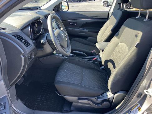 Used 2024 Mitsubishi Outlander Sport ES image 12