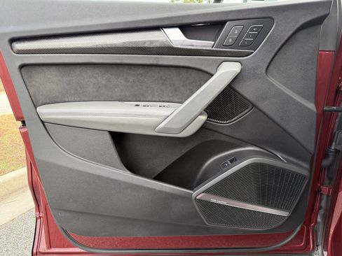 Used 2018 Audi SQ5 Prestige w/ Prestige Package image 43