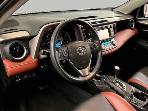 Used 2013 Toyota RAV4 Limited AWD/4WD image 13