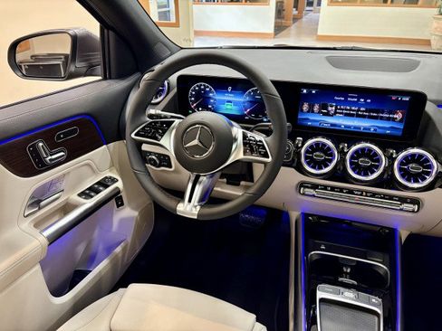New 2026 Mercedes-Benz GLA 250 GLA 250 image 10
