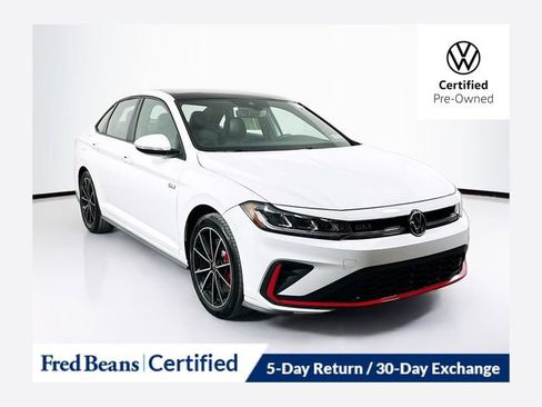 Used 2025 Volkswagen Jetta GLI Autobahn image 1