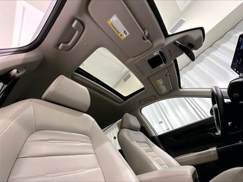 Used 2025 Honda CR-V EX-L image 22