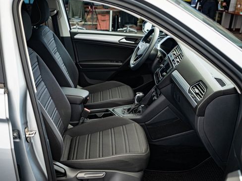 Used 2022 Volkswagen Tiguan S image 20