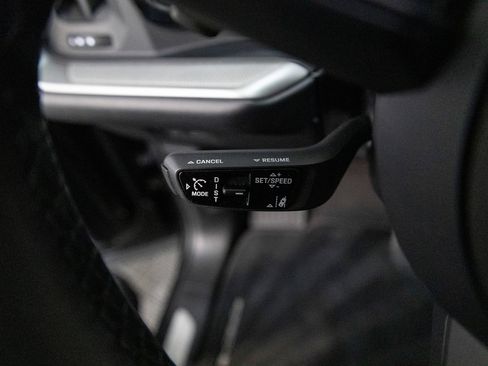 Certified 2025 Porsche Cayenne S AWD/4WD image 26