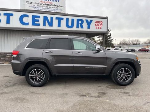 Used 2019 Jeep Grand Cherokee Limited image 14