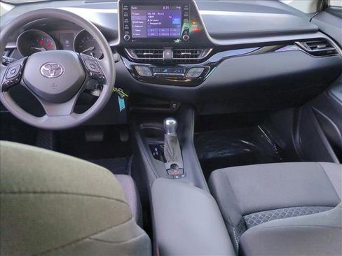 Used 2021 Toyota C-HR LE image 16