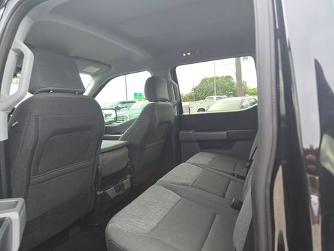 Used 2022 Ford F150 XLT w/ Trailer Tow Package AWD/4WD image 9