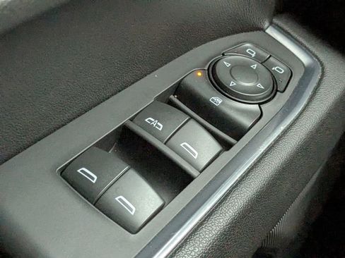 Used 2024 Chevrolet Silverado 1500 LT AWD/4WD image 24