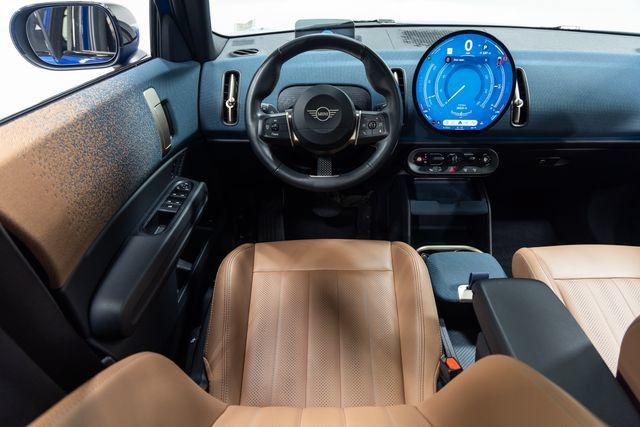 Used 2025 MINI Cooper Countryman S AWD/4WD image 3
