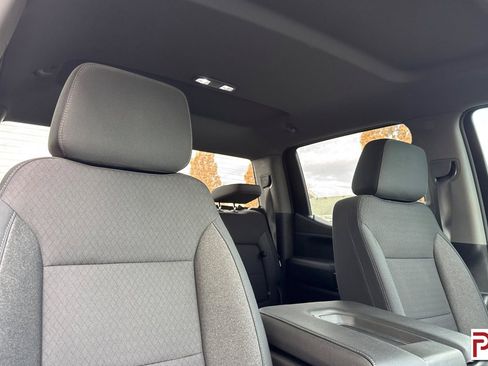 Used 2019 Chevrolet Silverado 1500 RST image 19