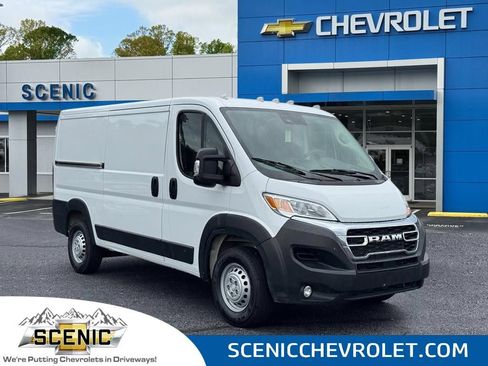 Used 2025 RAM ProMaster 2500 w/ U-Haul Equipment Group FWD image 1
