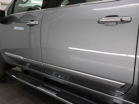 Used 2024 Chevrolet Silverado 3500 High Country w/ High Country Premium Package AWD/4WD image 42