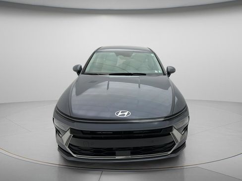 Used 2025 Hyundai Sonata SEL FWD image 7