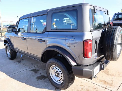 New 2025 Ford Bronco 4-Door image 22