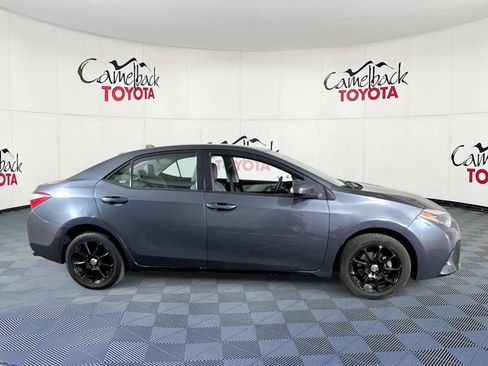 Used 2016 Toyota Corolla LE FWD image 9