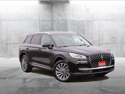 Used 2024 Lincoln Corsair Reserve w/ Equipment Group 201A image 2