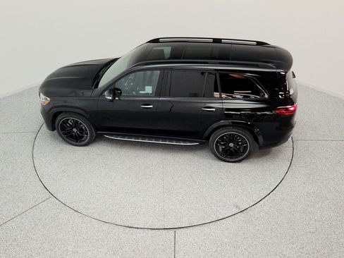 New 2026 Mercedes-Benz GLS 580 4MATIC image 23