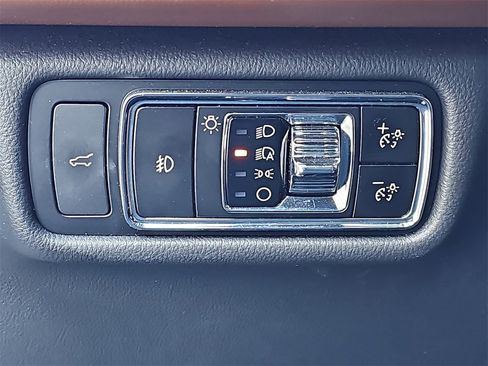 Used 2024 Lincoln Aviator Reserve w/ Equipment Group 201A image 33