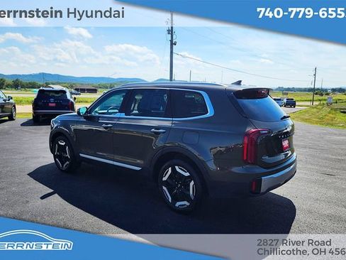 Used 2025 Kia Telluride S AWD/4WD image 5