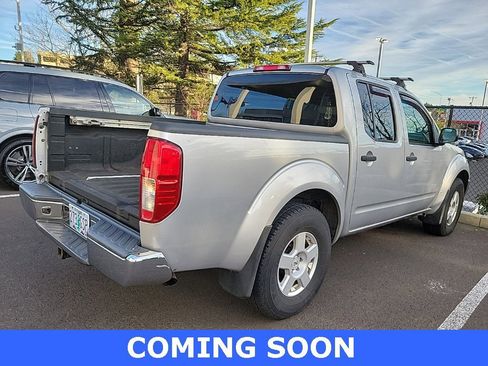 Used 2006 Nissan Frontier SE image 3