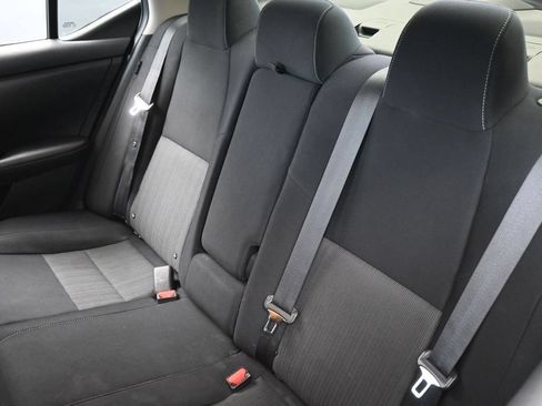 Used 2021 Nissan Sentra SV FWD image 33