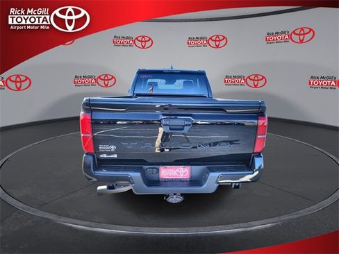 Used 2025 Toyota Tacoma SR5 image 7