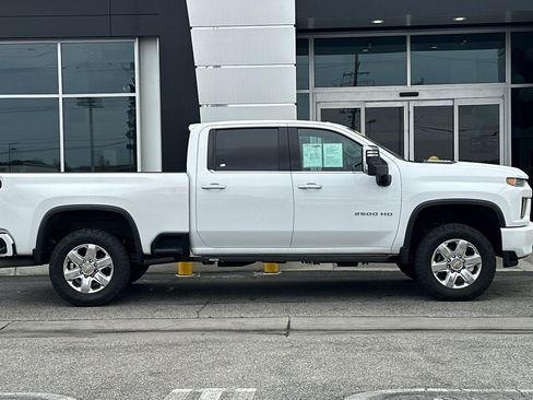 Used 2021 Chevrolet Silverado 2500 LTZ w/ Z71 Chrome Sport Edition image 3