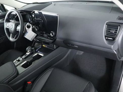 Certified 2025 Lexus NX 350h 350h Premium image 17