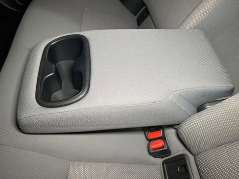 Used 2020 Toyota Corolla SE w/ SE Premium Package FWD image 46