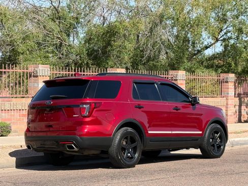 Used 2017 Ford Explorer Sport w/ Equipment Group 401A AWD/4WD image 9