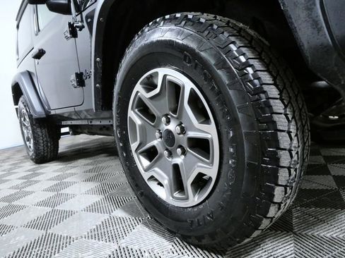 Used 2022 Jeep Wrangler Sport image 2