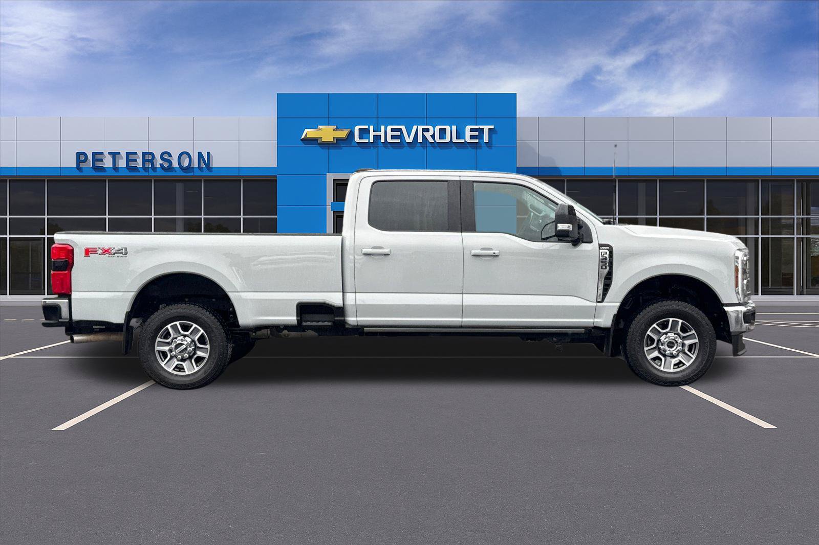 Used 2026 Ford F350 Lariat AWD/4WD image 3