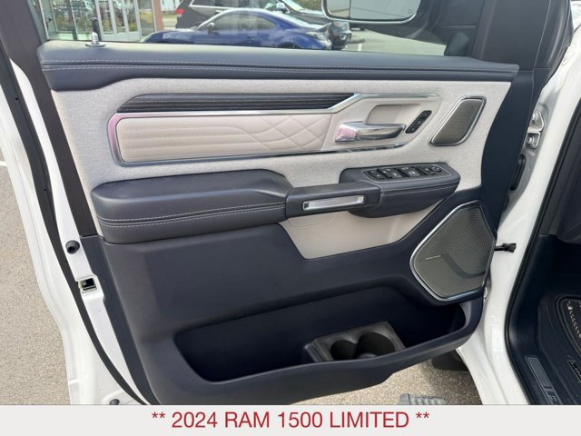 Used 2024 RAM 1500 Limited AWD/4WD image 17