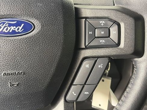 Used 2020 Ford F150 XLT w/ Equipment Group 302A Luxury AWD/4WD image 18