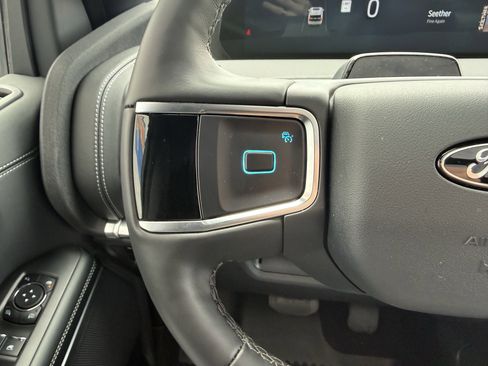 Used 2026 Ford Expedition Platinum w/ Stealth Performance Package image 16