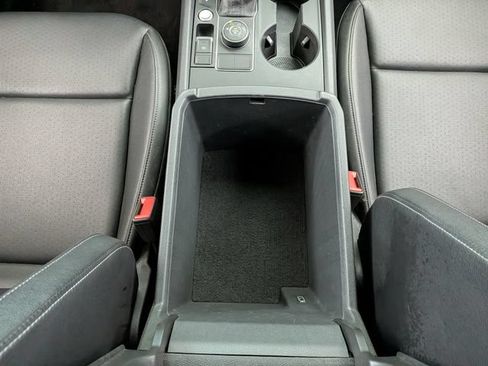 Used 2018 Volkswagen Atlas SE AWD/4WD image 30