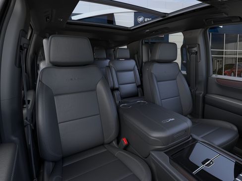 New 2026 GMC Yukon Denali w/ Denali Reserve Package AWD/4WD image 16